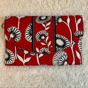 Vera Bradley Clutch - NWOT